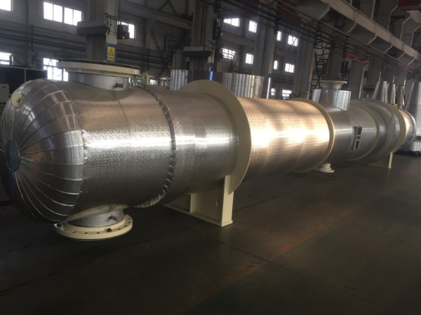 Forced circulation heat exchanger