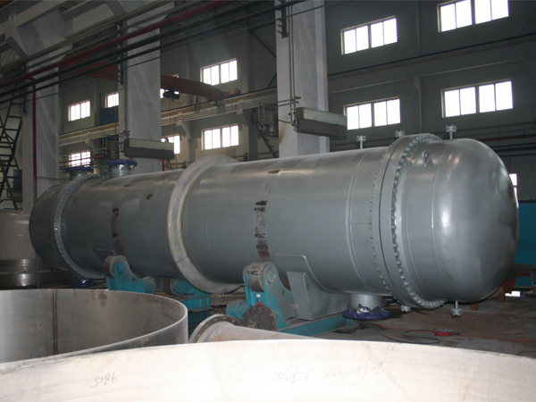 Primary condenser